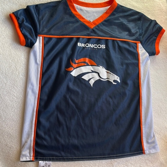 Broncos Reverse Jersey:‎ Youth's NFL Denver Broncos Blue/Inside-out White - Picture 1 of 5